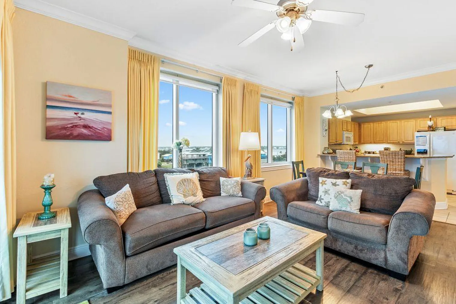 2 bed, 2.0 bath, 1237 sqft, $3,431 — Photo 4