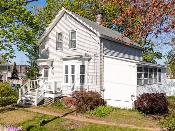 38 James St, Attleboro, MA 02703