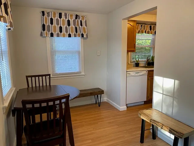 2422 Sycamore Ln — Photo 5
