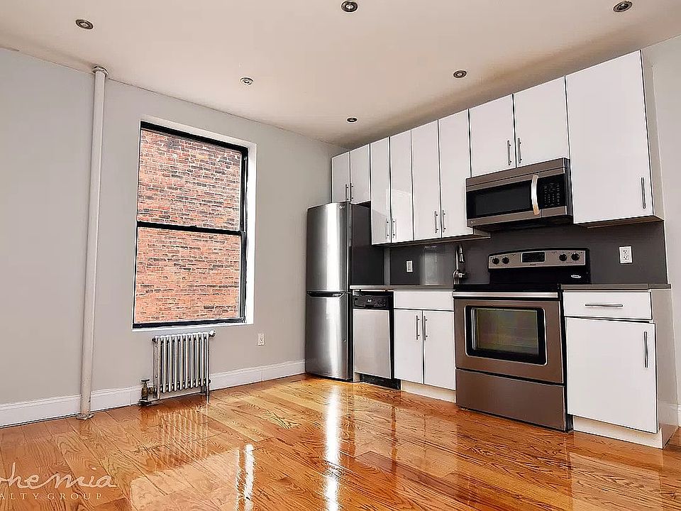 1st image of 815 W 180th St #43AB