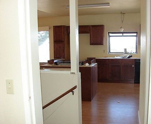 2nd image of 112 Pecan Ct