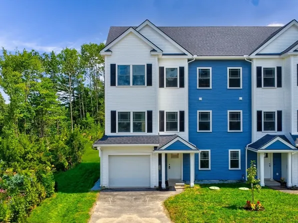 27 Jackson Rd, North Chelmsford, MA 01863