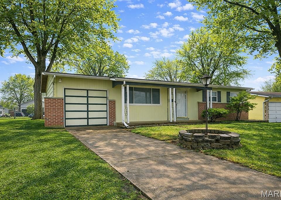 1st image of 1395 Redbird Dr