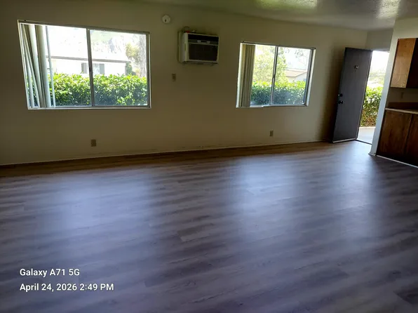 340 S Steckel Dr #H, Santa Paula, CA 93060