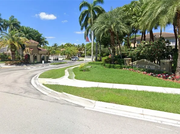 752 NW 127th Ave, Coral Springs, FL 33071