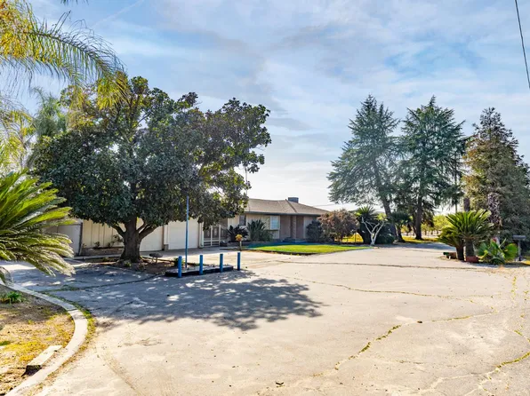12265 E Dinuba Ave, Selma, CA 93662