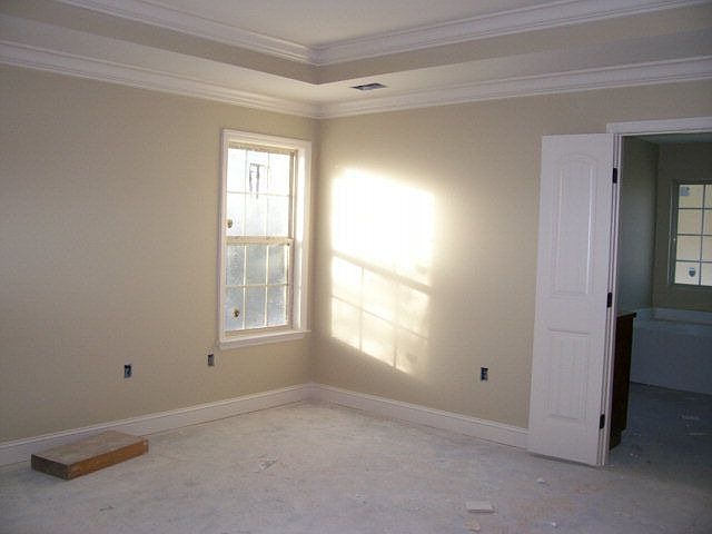 2nd image of 4215 Meredith Dr