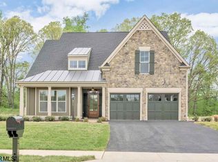 914 Park Ridge Dr, Crozet, VA 22932