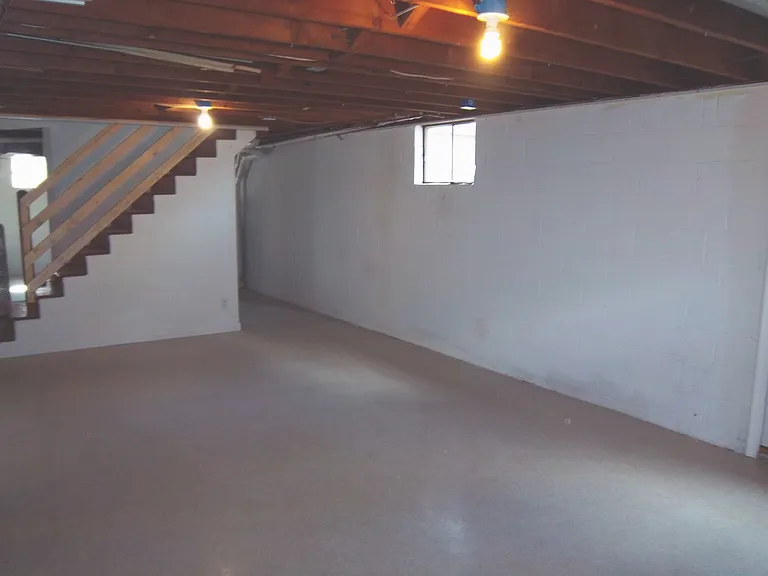 lower level