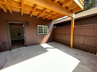 54320 N Circle Dr #C, Idyllwild, CA 92549