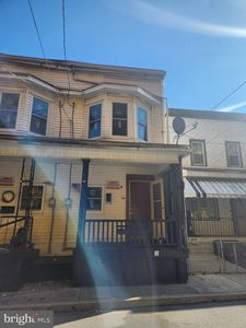 143 S Rock St, Shamokin, PA, 17872