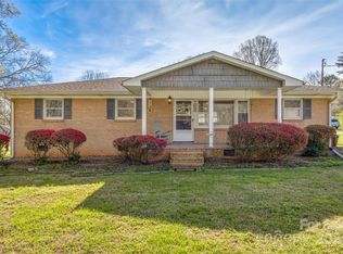 1107 Lane Rd, Mount Holly, NC 28120