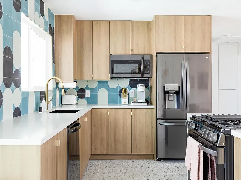 390 W Palm Vista Dr — Photo 17