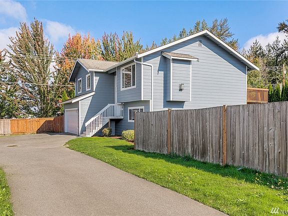 2nd image of 6219 107th Pl NE
