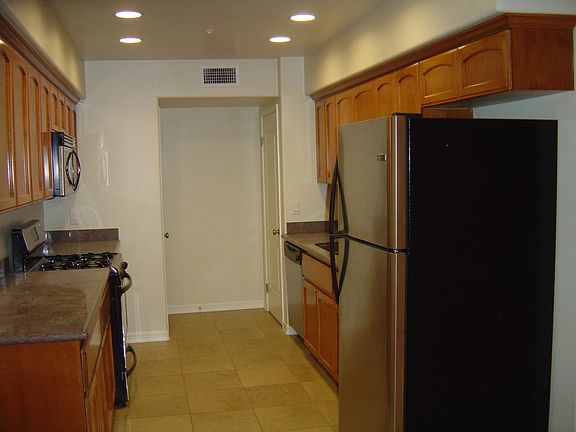 5th image of 10207 Mountair Ave APT 102