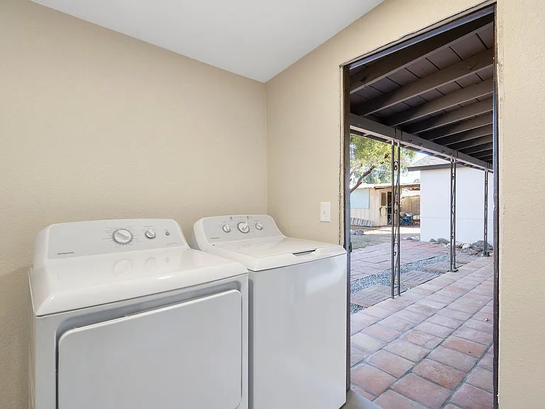 3120 W Columbine Dr — Photo 28