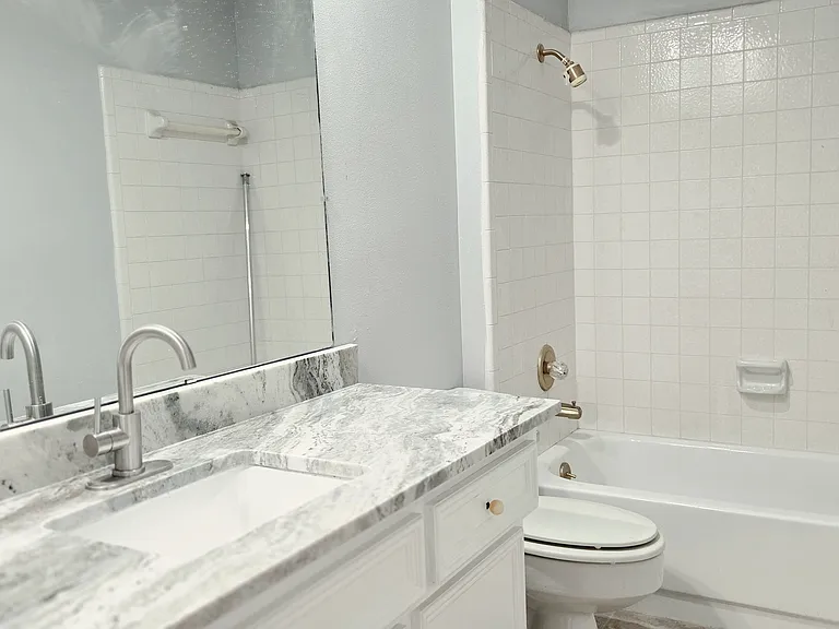 8826 Heatherly Dr — Photo 26