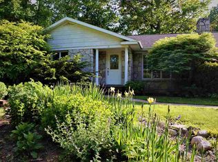 18 E Nicolet Blvd, Marquette, MI 49855