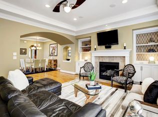 1745 Indiana St, Houston, TX 77006