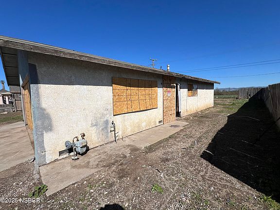 5th image of 1901 Ironwood Dr