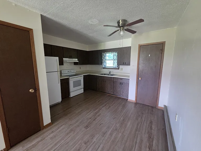 816 Main St #6 — Photo 6