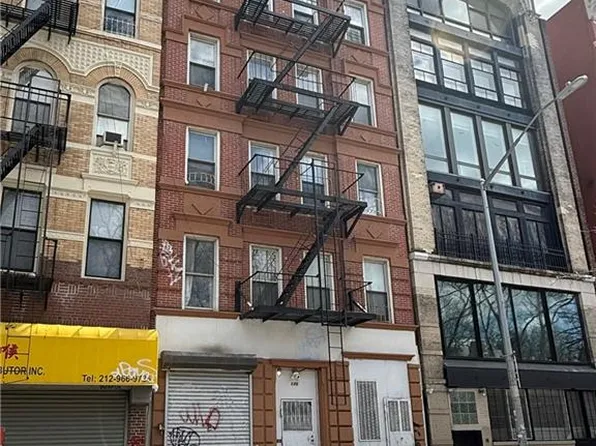 120 Forsyth St, New York, NY 10002