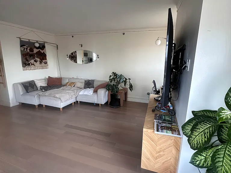 702 Ash St #701 — Photo 6