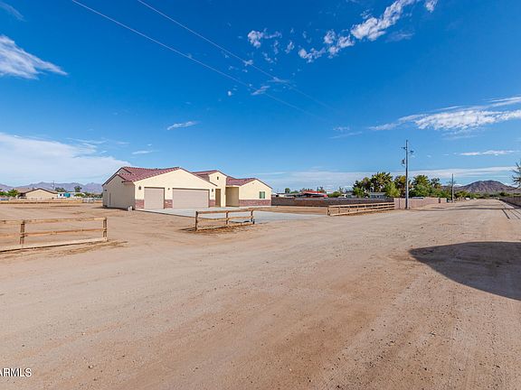 2nd image of 11613 S 218TH Avenue