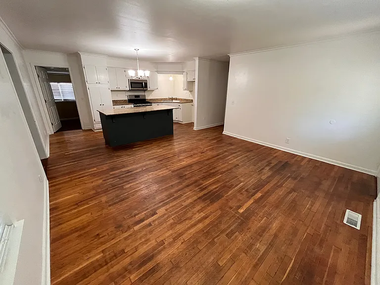 1225 Circle Dr — Photo 4