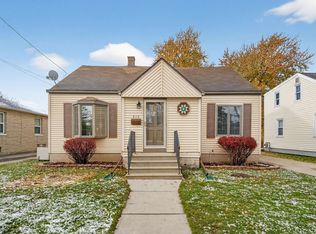 842 Martin St, Menasha, WI 54952