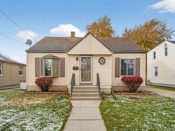 842 Martin St, Menasha, WI 54952