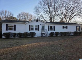 3033 E Marble Valley Rd, Sylacauga, AL 35151
