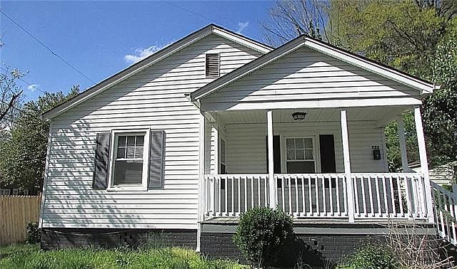 1st image of 722 E Maple Ave