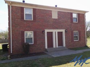 2568 Oak Hill Dr, Murfreesboro, TN 37130