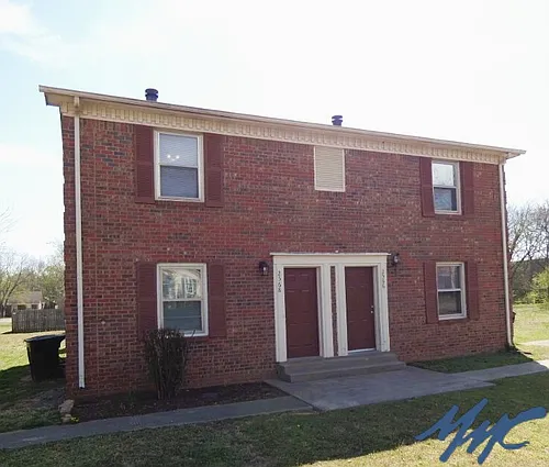 2568 Oak Hill Dr Photo 1