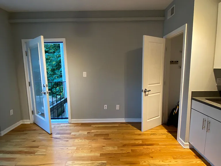 535 N Budd St #C2 — Photo 4