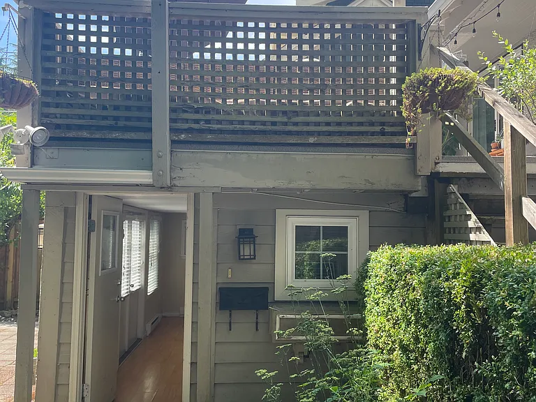 3008 W 37th Ave — Photo 1