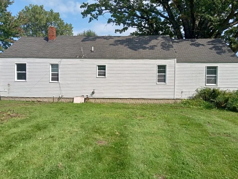 1823 Range Rd — Photo 15