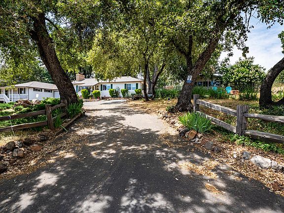 5th image of 19805 Shake Ridge Rd