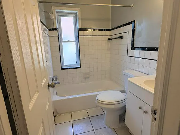 6181 Neff Ave — Photo 10