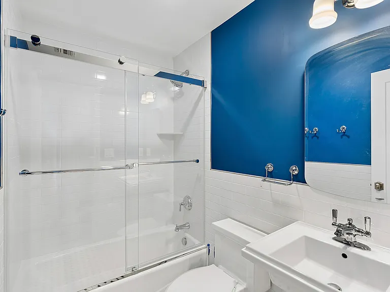 37 Halsey Rd — Photo 9