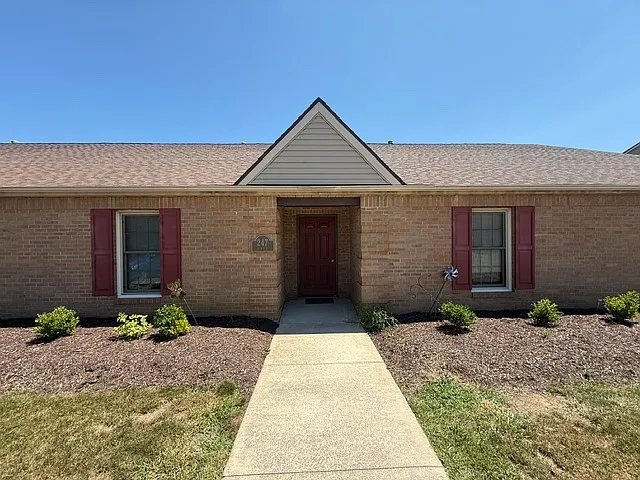 247 Northland Dr #C — Photo 1