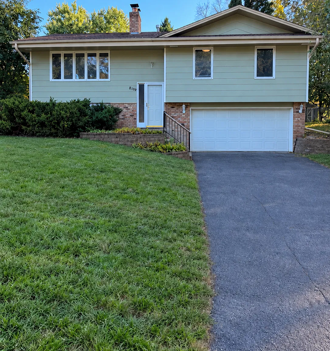 3 bed, 1583 sqft, $2,395 — Photo 1