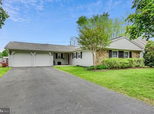 3433 Memphis Ln, Bowie, MD 20715