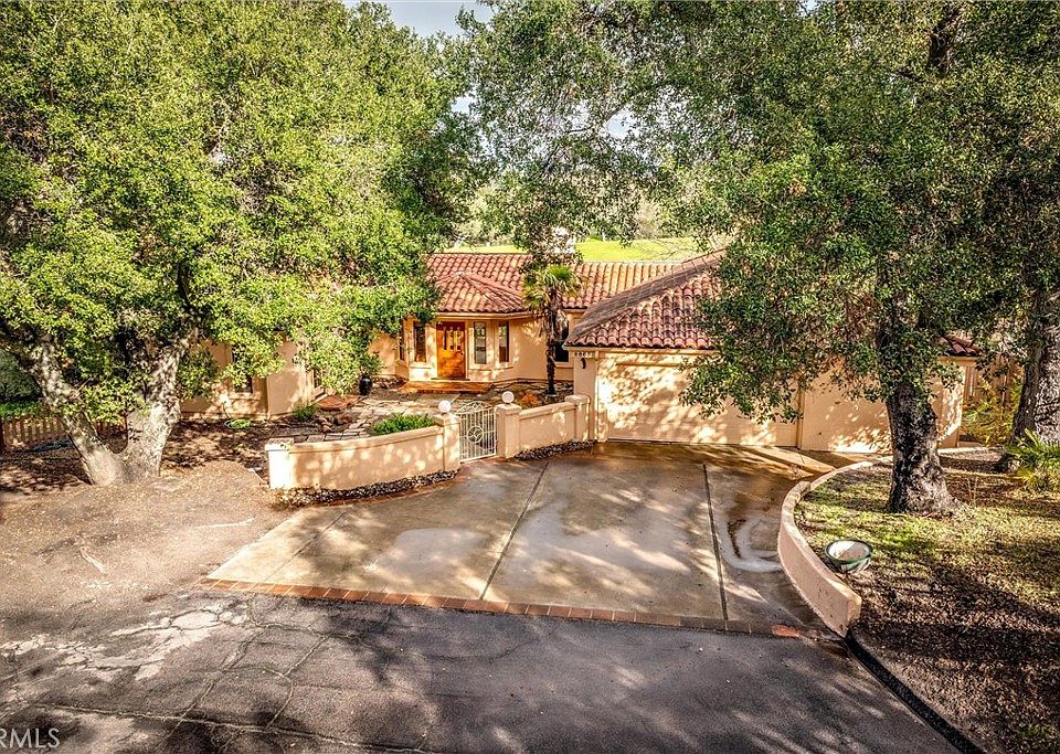 1st image of 8865 Pino Solo Ave