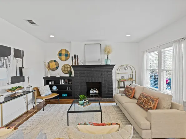 2200 Hurley Ave, Fort Worth, TX 76110