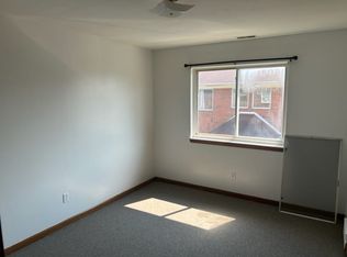 2485 8th St APT 6, Wyandotte, MI 48192