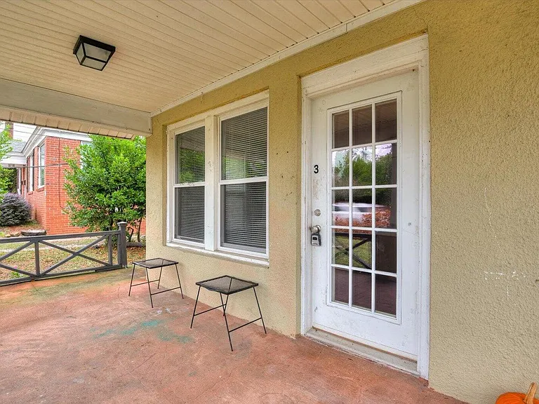 1011 Georgia Ave #3 — Photo 4