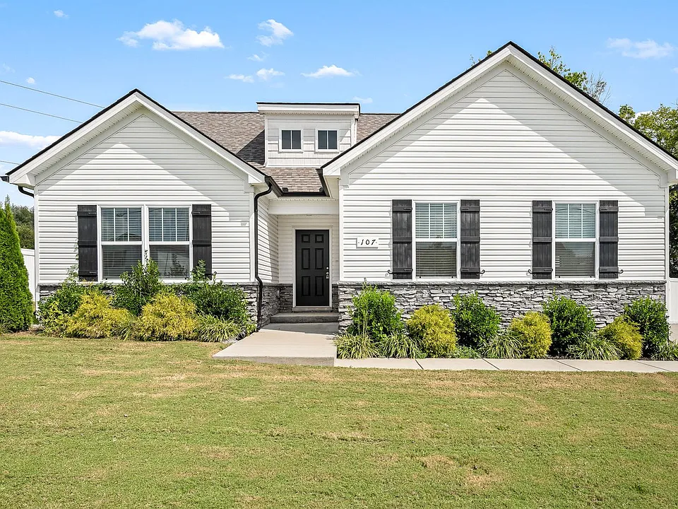 107 Curbow Ct