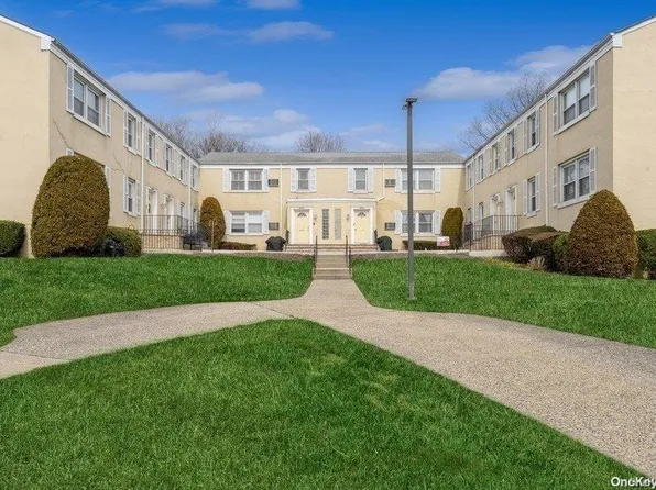 251-17 71 Avenue #106A, Bellerose, NY 11426